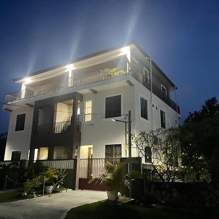 Apex Boutique Apartments Georgetown Exterior photo